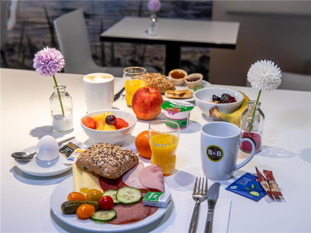 B&B Hotel Muenchen-Messe Aschheim Restaurante foto